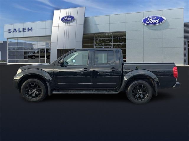 2020 Nissan Frontier Crew Cab SV 4x4