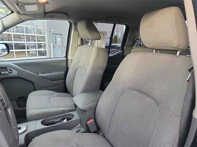 2020 Nissan Frontier Crew Cab SV 4x4