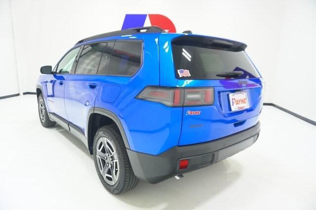 2026 Jeep Cherokee Laredo 4x4