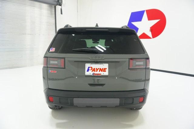2026 Jeep Cherokee Laredo 4x4