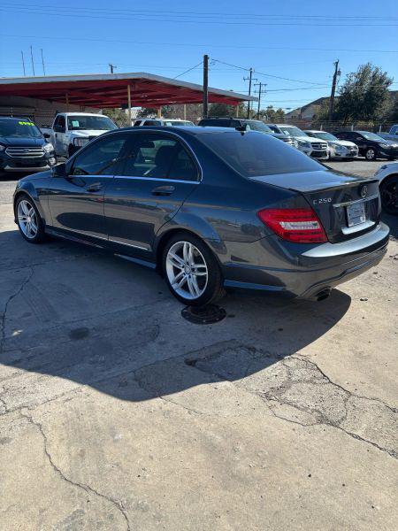 2013 Mercedes-Benz C 250 Sport