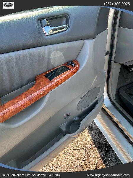 2008 Toyota Sienna XLE