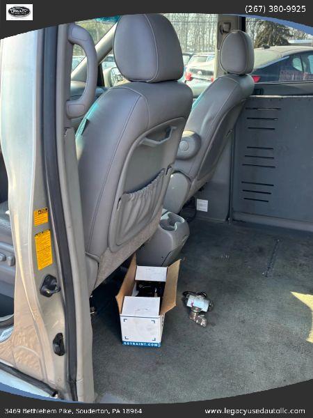 2008 Toyota Sienna XLE