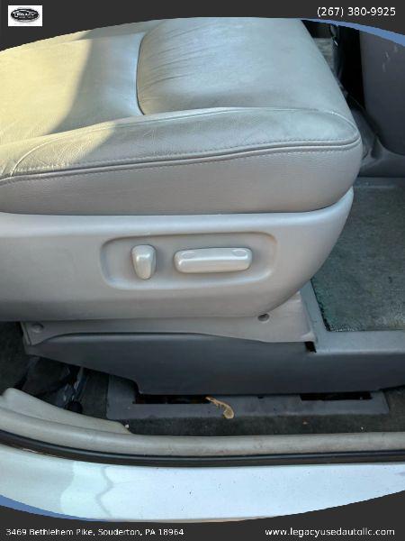 2008 Toyota Sienna XLE