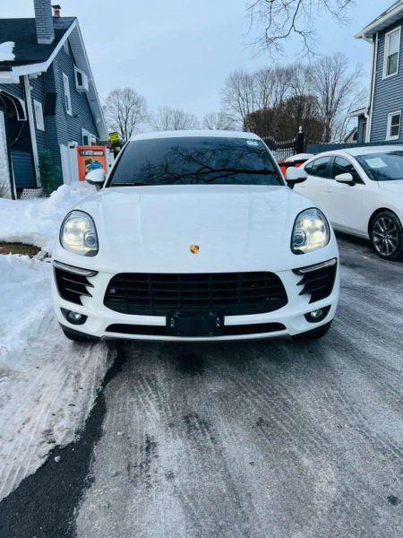 2015 Porsche Macan S
