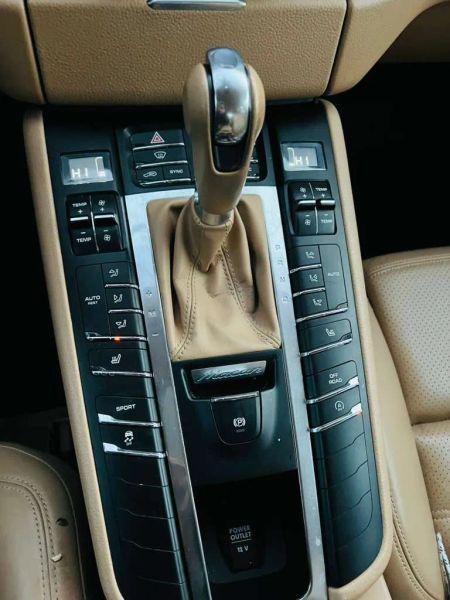 2015 Porsche Macan S