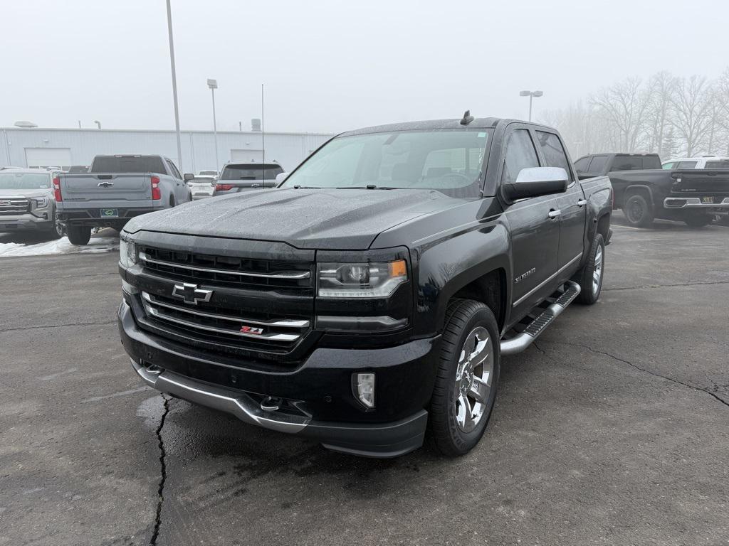 2017 Chevrolet Silverado 1500 LTZ Crew Cab 4WD