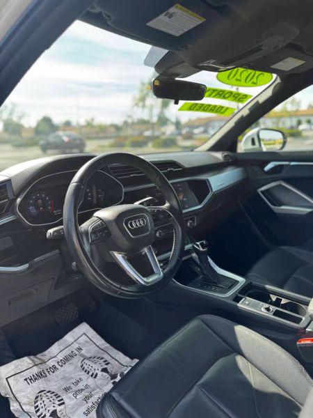 2020 Audi Q3 Premium 45 TFSI S line quattro Tiptronic