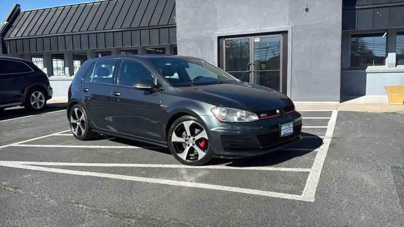 2015 Volkswagen Golf GTI 2.0T SE 4-Door for sale in Denver, CO