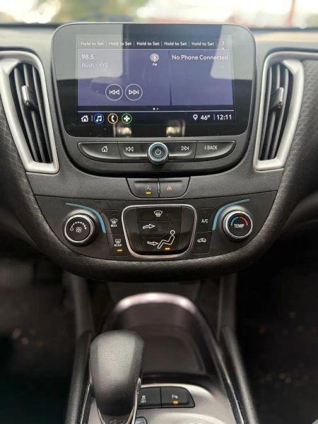 2022 Chevrolet Malibu FWD 1FL