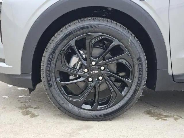 2027 Chevrolet Bolt RS FWD