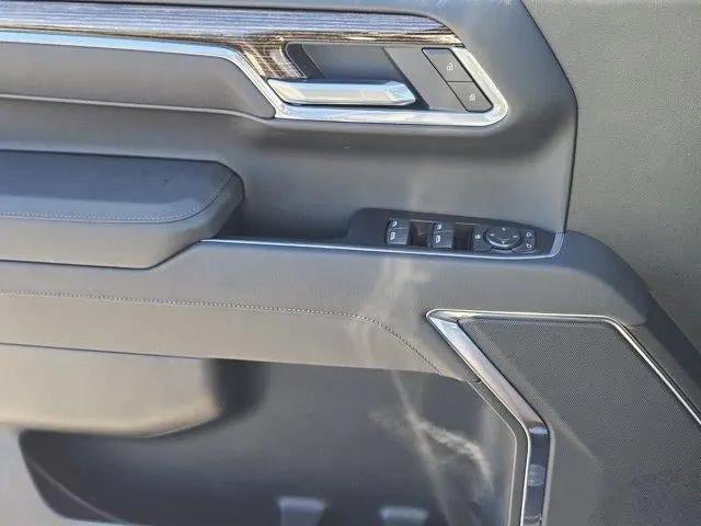 2026 GMC Sierra 1500 Crew Cab, Short Bed, Elevation, RWD