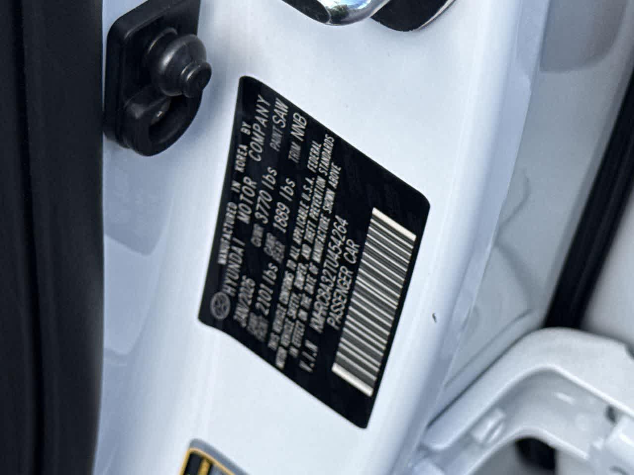 New 2026 Lunar White Hyundai SEL image 58