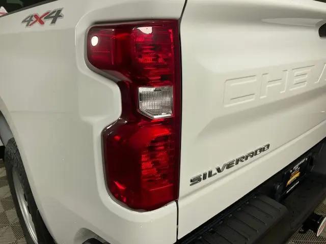 2026 Chevrolet Silverado 1500 4WD Crew Cab Short Bed WT