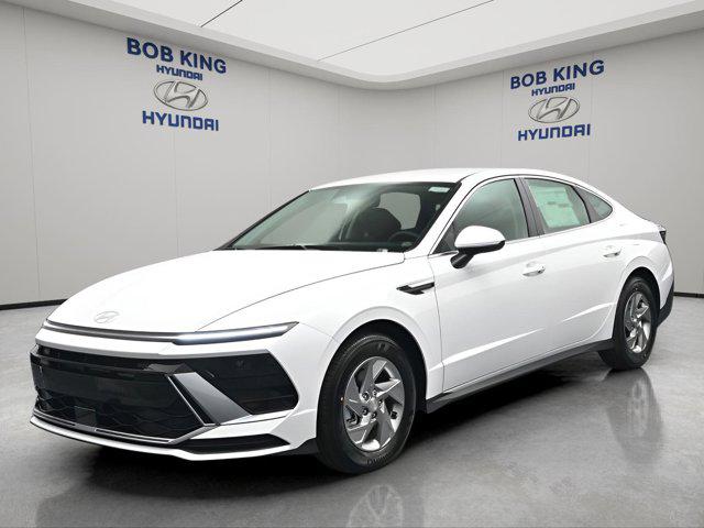 2026 Hyundai Sonata SE's photo