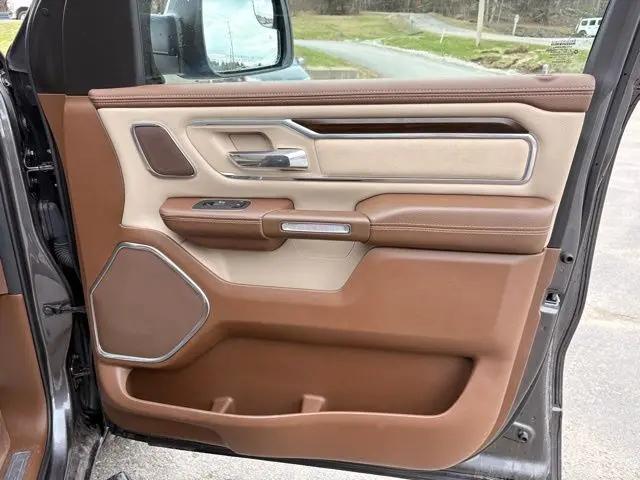 2021 Ram 1500 Laramie Crew Cab 4x4 5'7" Box