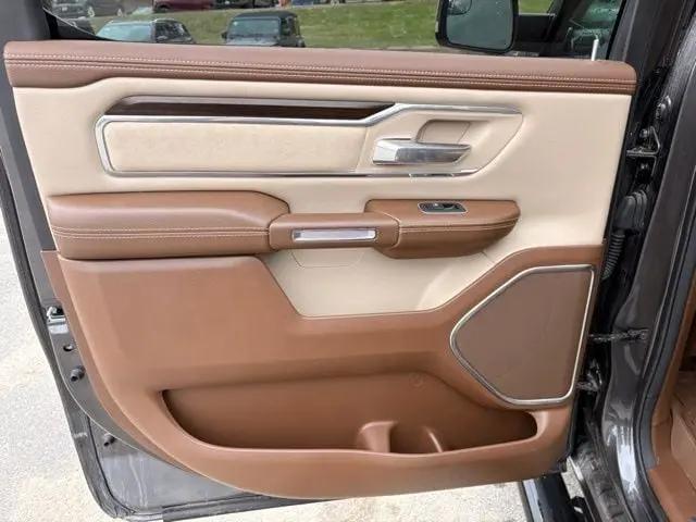 2021 Ram 1500 Laramie Crew Cab 4x4 5'7" Box
