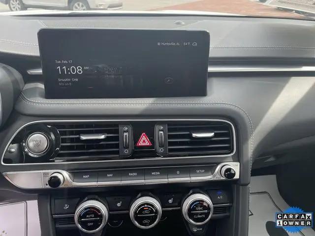 2023 Genesis G70 2.0T RWD