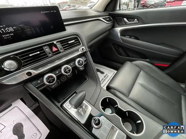 2023 Genesis G70 2.0T RWD