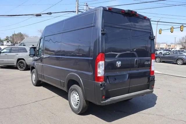 2026 Ram ProMaster 2500 Cargo Van Tradesman High Roof 136" WB w/Pass Seat