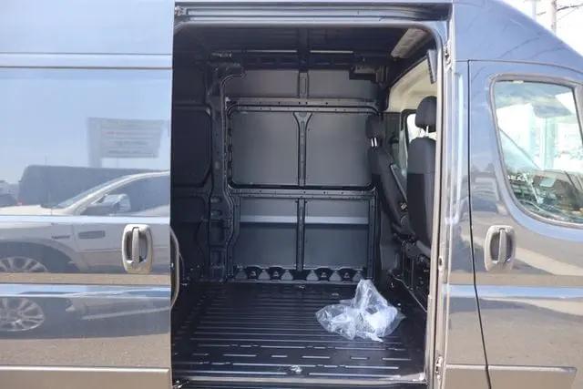 2026 Ram ProMaster 2500 Cargo Van Tradesman High Roof 136" WB w/Pass Seat
