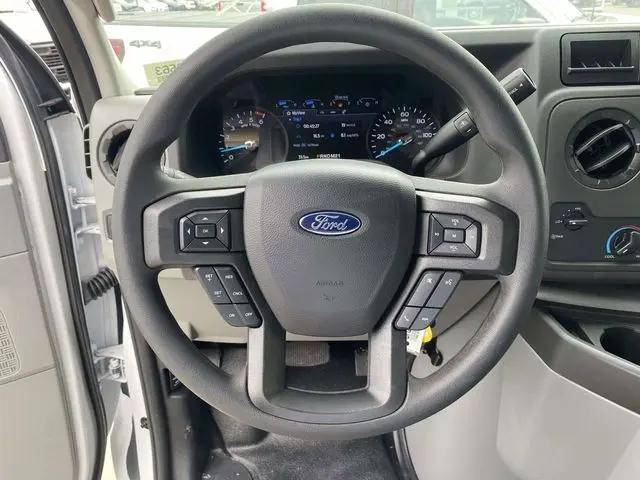2026 Ford E-350 Cutaway E-Series Cutaway