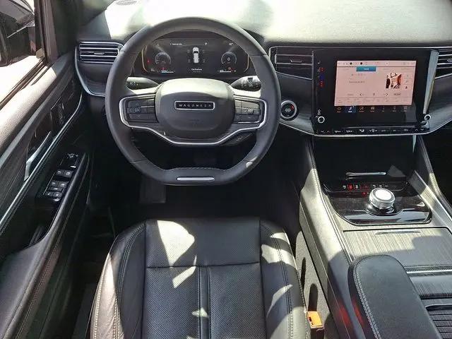 2023 Jeep Wagoneer Series III 4x2