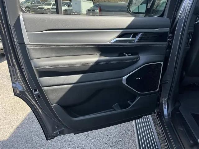 2026 Jeep Grand Wagoneer Limited Altitude 4x4
