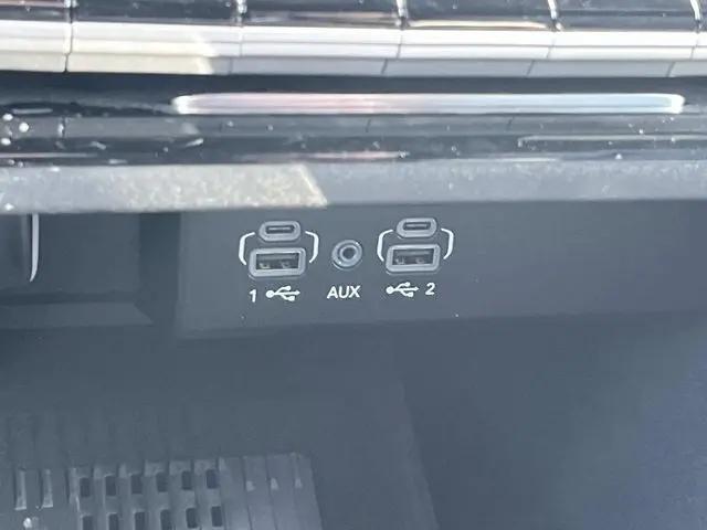 2026 Jeep Grand Wagoneer Limited Altitude 4x4