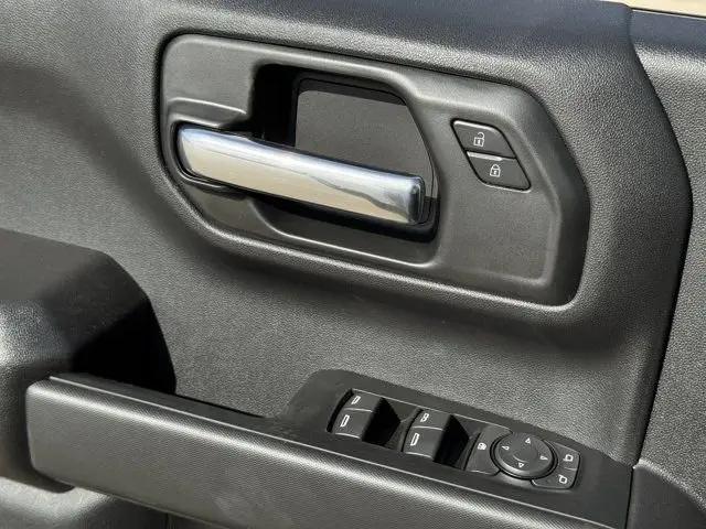 2026 Chevrolet Silverado 1500 2WD Crew Cab Standard Bed WT