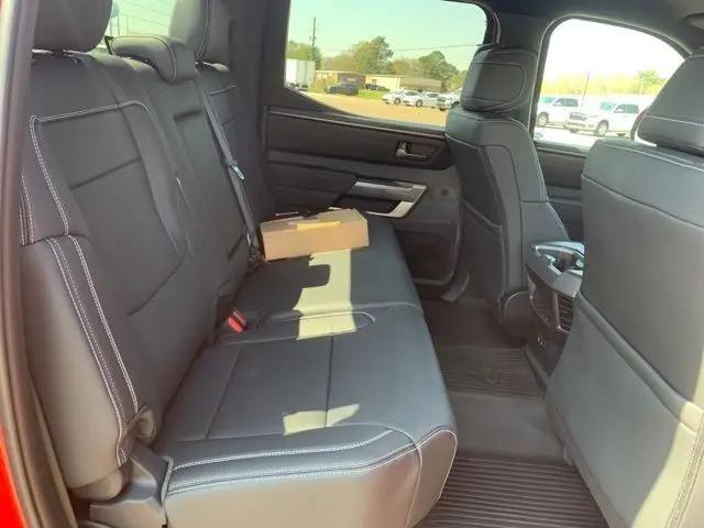 2026 Toyota Tundra SR5 CrewMax 5.5' Bed
