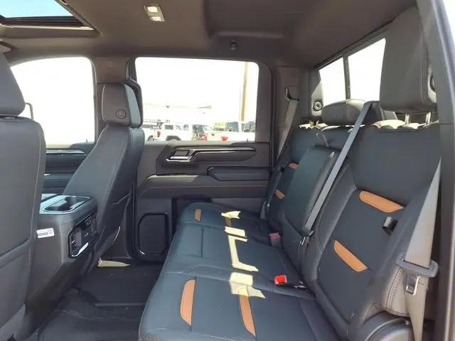 2026 GMC Sierra 2500HD Crew Cab, Standard Bed, AT4, 4WD