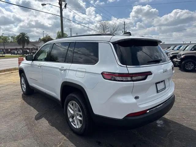 2026 Jeep Grand Cherokee L Laredo 4x2