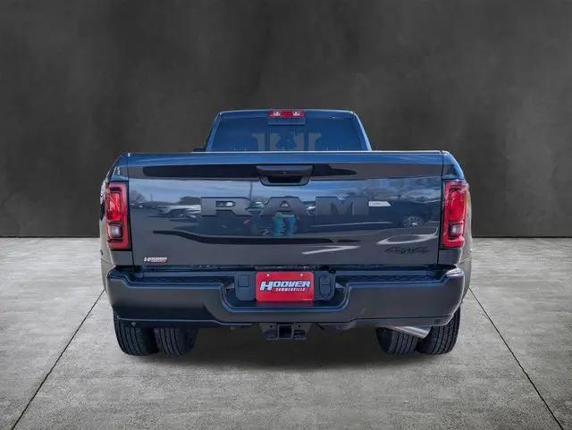 2026 Ram 3500 Tradesman Crew Cab 4x4 8' Box