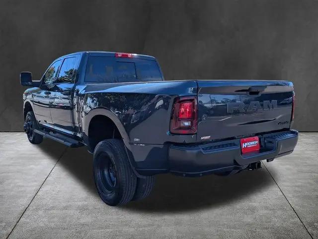 2026 Ram 3500 Tradesman Crew Cab 4x4 8' Box