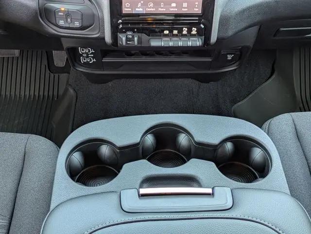 2026 Ram 3500 Tradesman Crew Cab 4x4 8' Box
