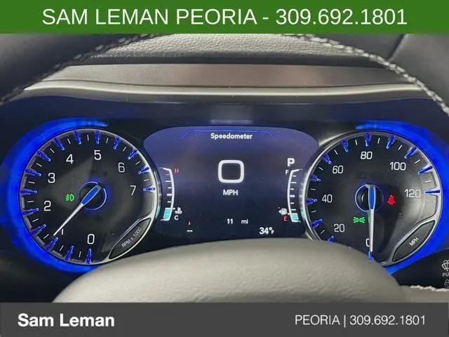 2026 Chrysler Pacifica Select AWD