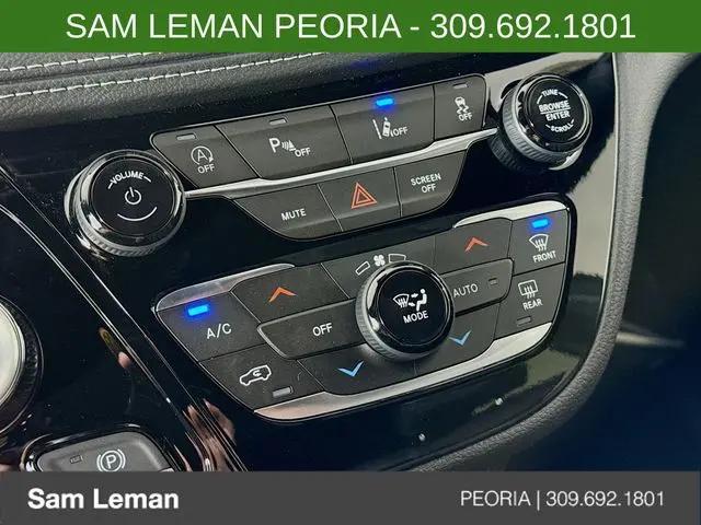 2026 Chrysler Pacifica Select AWD