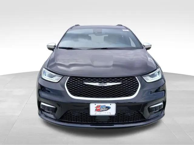 2026 Chrysler Pacifica Pinnacle AWD