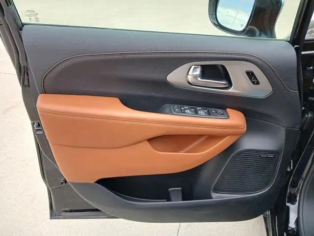 2026 Chrysler Pacifica Pinnacle AWD
