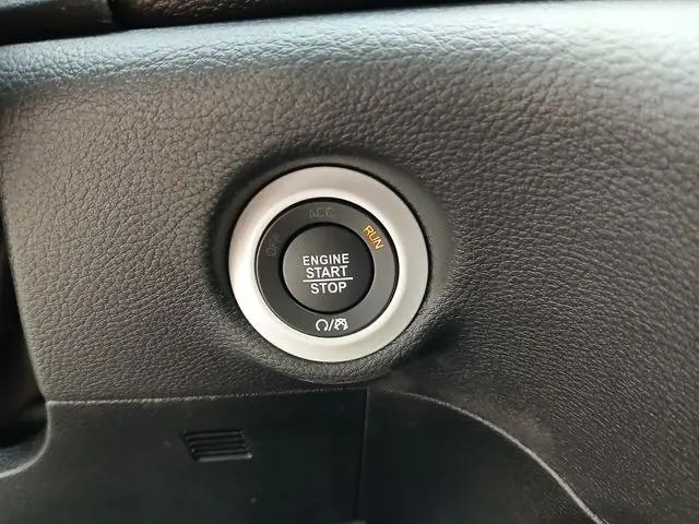 2026 Chrysler Pacifica Pinnacle AWD