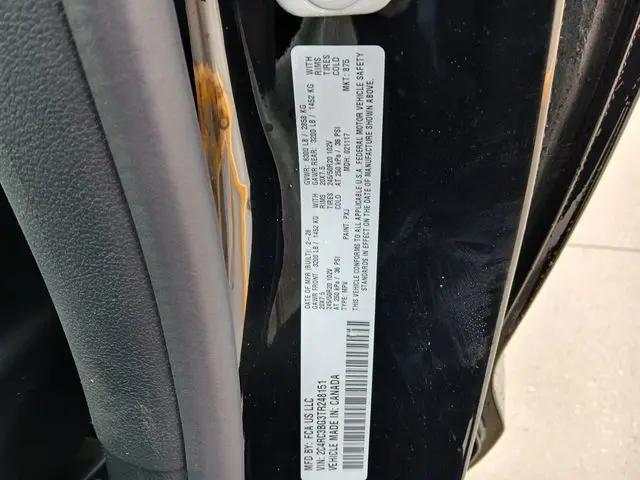 2026 Chrysler Pacifica Select AWD
