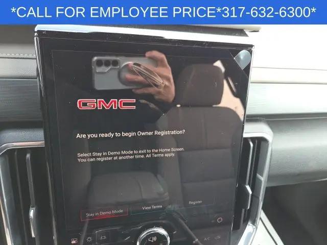 2026 GMC Acadia Elevation FWD