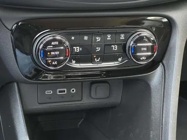 2022 Buick Encore GX AWD Select