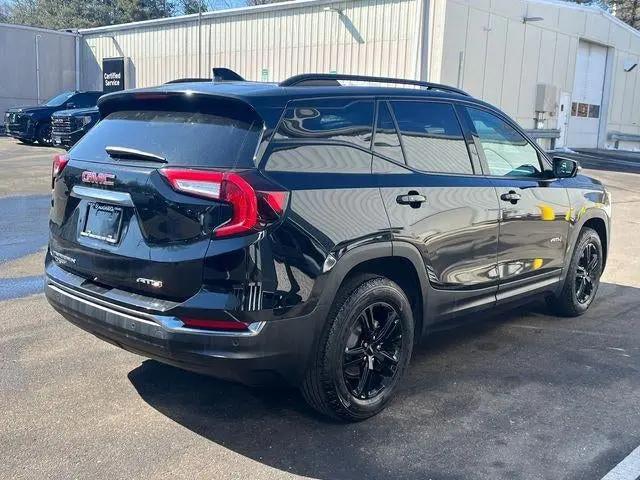 2022 GMC Terrain AWD AT4