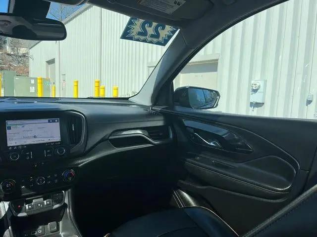 2022 GMC Terrain AWD AT4