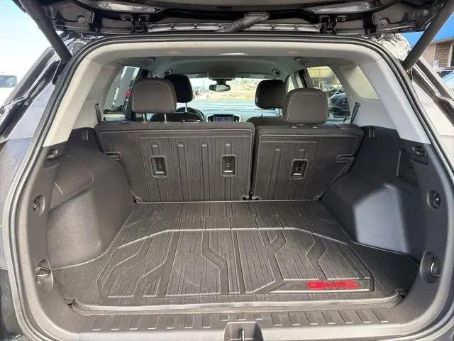 2023 GMC Terrain AWD SLE