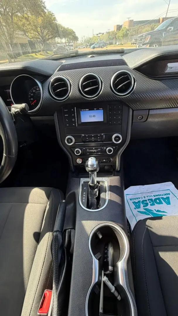 2019 Ford Mustang EcoBoost