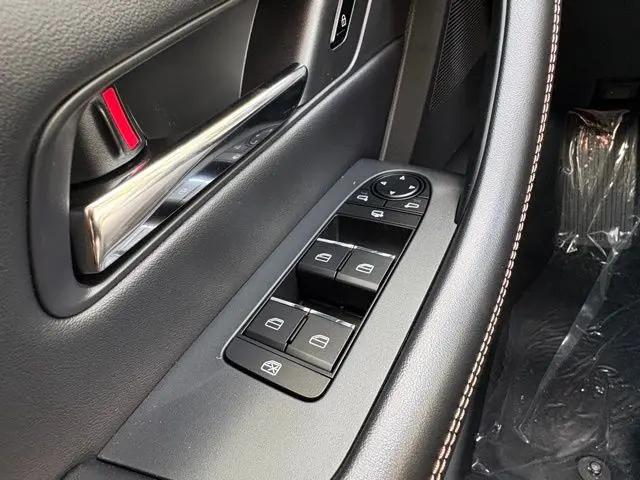 2026 Mazda X-90 3.3 Turbo Premium Sport