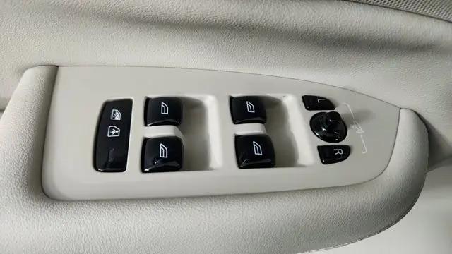 2026 Volvo XC90 Plug-In Hybrid Ultra, T8 AWD, Electric/Gasoline, Bright, 7 Seats